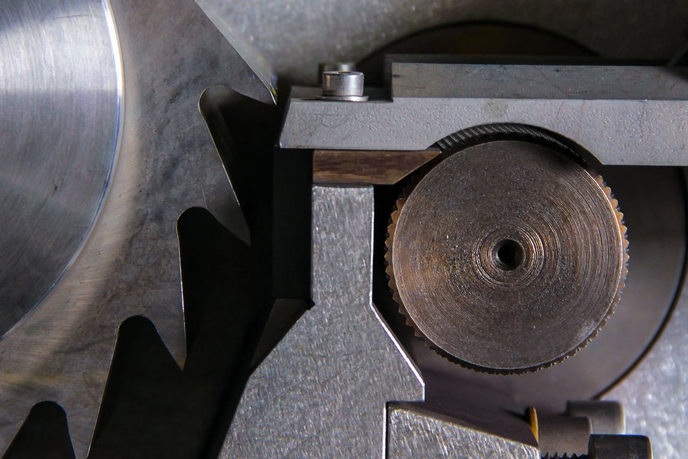 Mechanical engineering: BENZ technology on and in machines