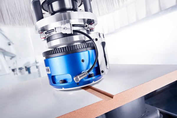 Floating units: example BENZ Tooling FLOATING VC